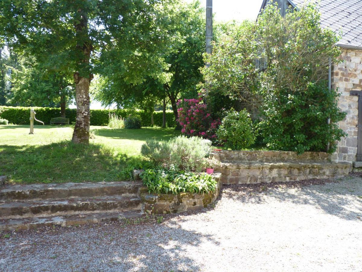 Villa La Longere à Lonlay-l'Abbaye Extérieur photo